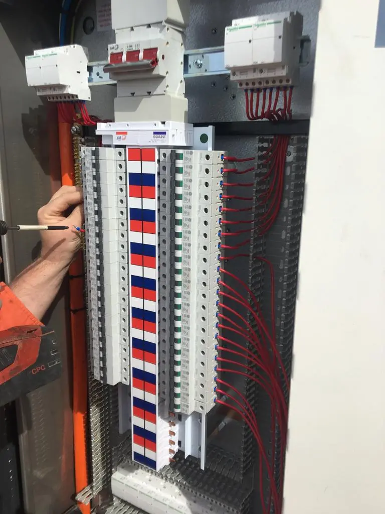 Strata Electrical detail