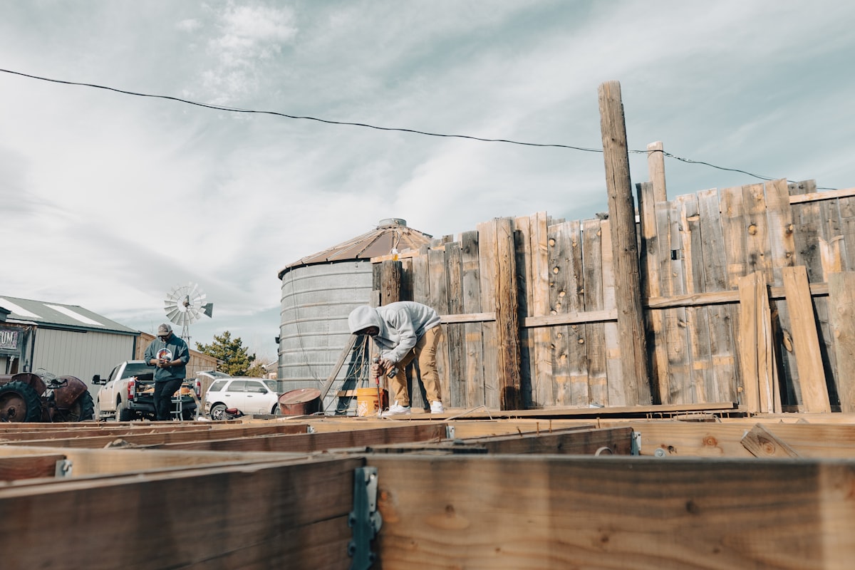 Builder's Pole Installation — Sedgman Electrics Sydney